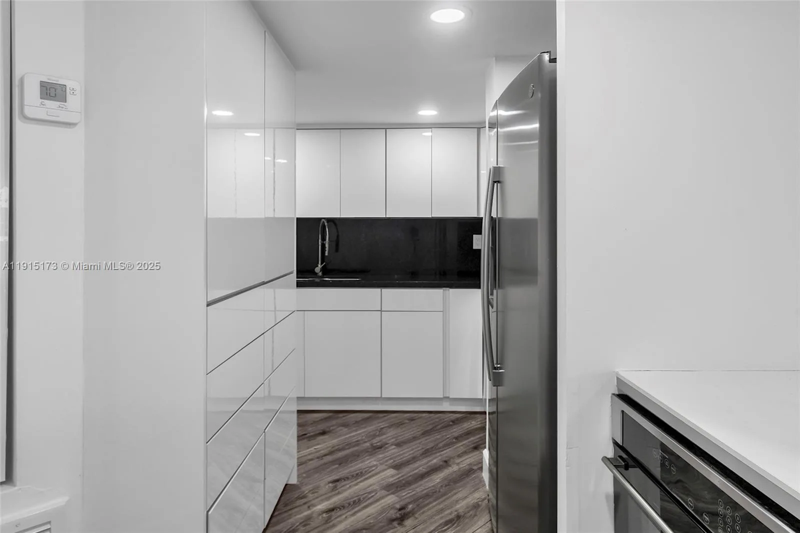 825 Brickell Bay Dr # 1942, Miami, FL 33131 photo 7