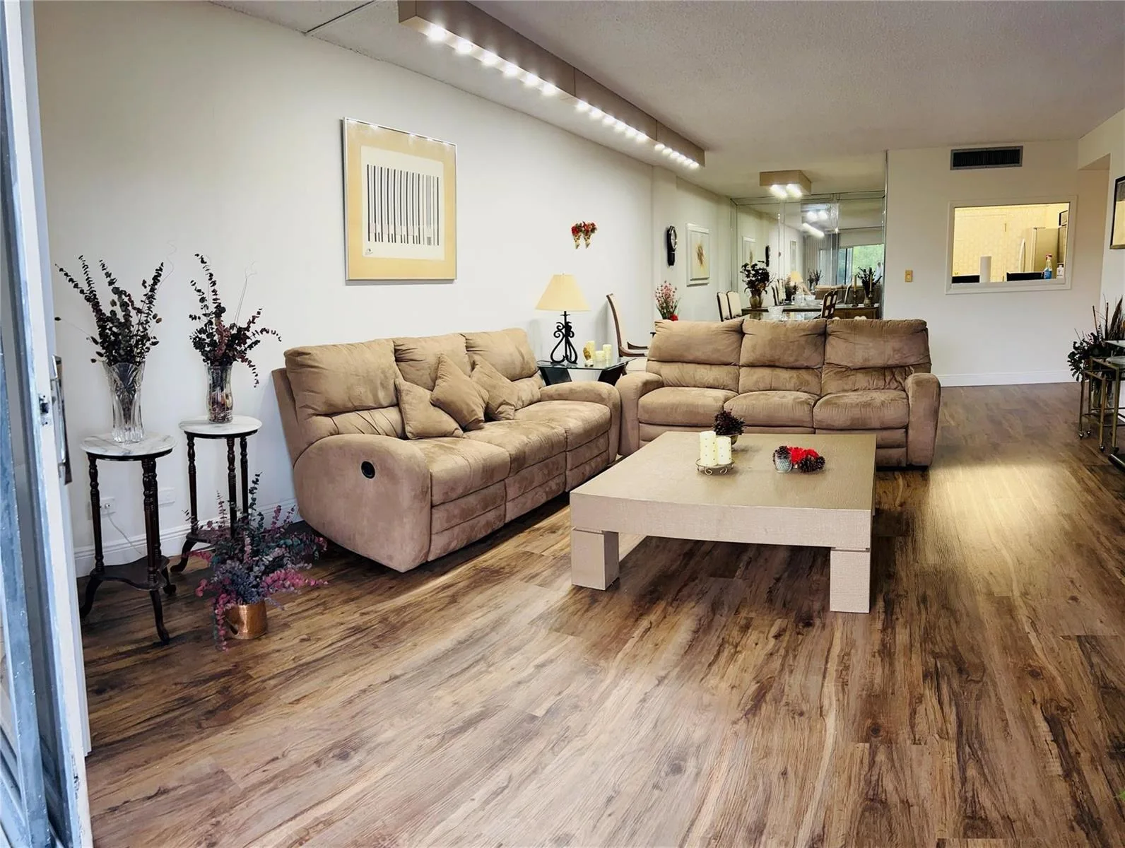 800 NE 195th Street # 307, Miami, FL 33179 photo 13