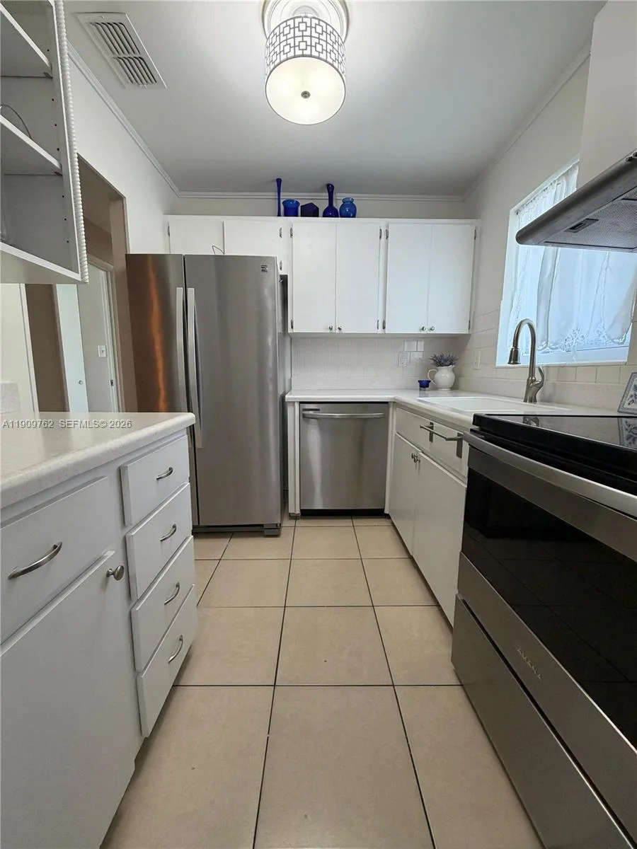 1832 Sunny Drive # D-32, Bradenton, FL 34207
