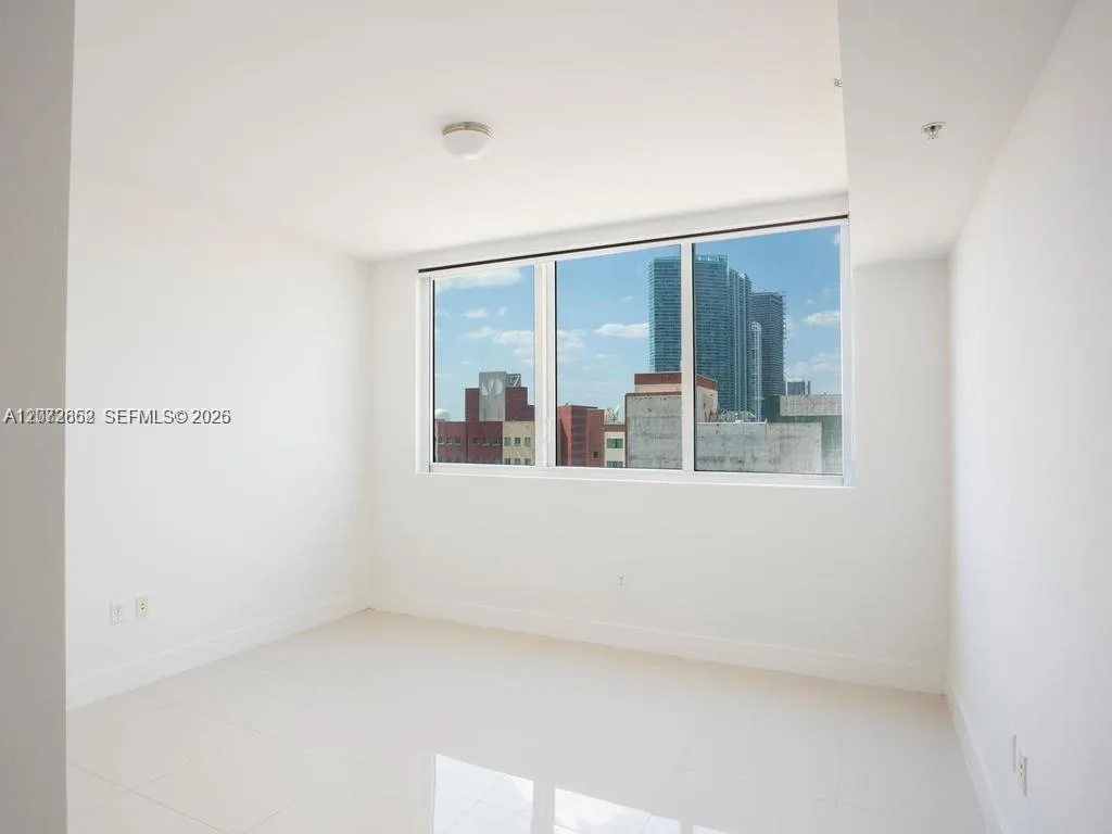244 Biscayne Blvd # 1202, Miami, FL 33132 photo 13