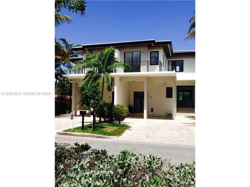 474 Fernwood Rd # 474, Key Biscayne, FL 33149