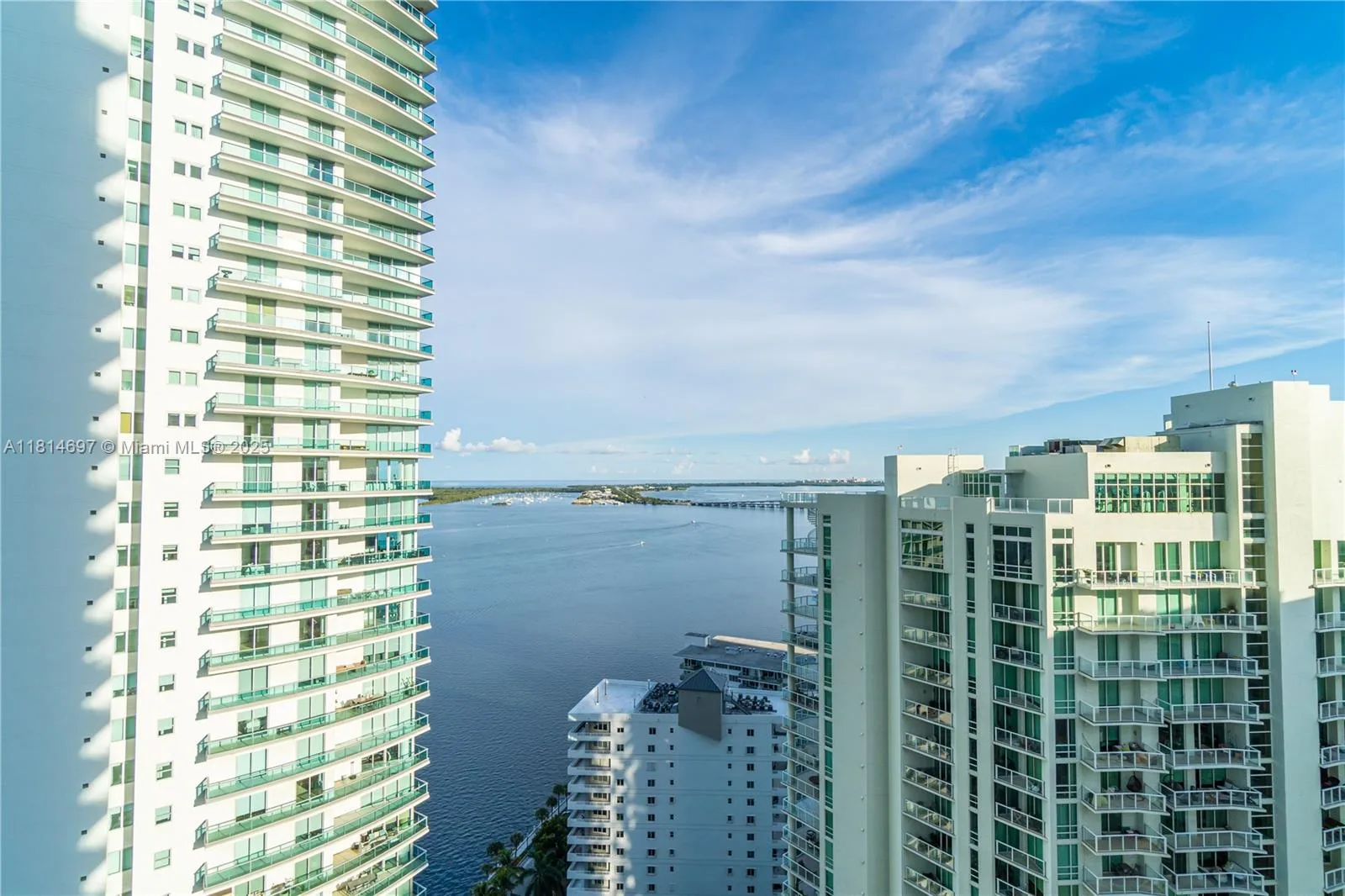 1300 Brickell Bay Dr # 2904, Miami, FL 33131 photo 6