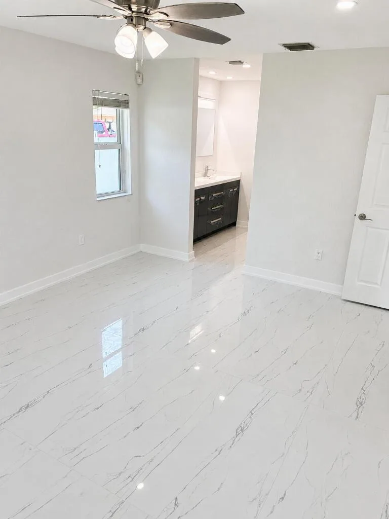 300 NW 17TH Avenue, Pompano Beach, FL 33069 photo 10