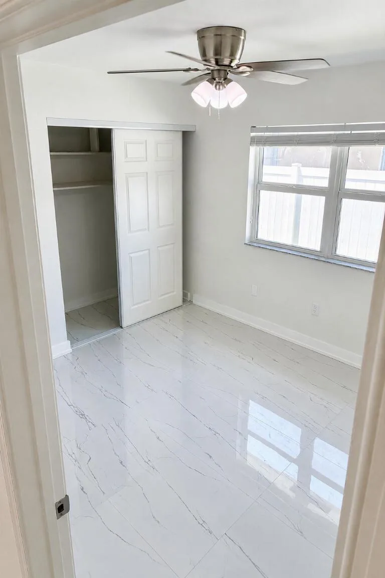300 NW 17TH Avenue, Pompano Beach, FL 33069 photo 13