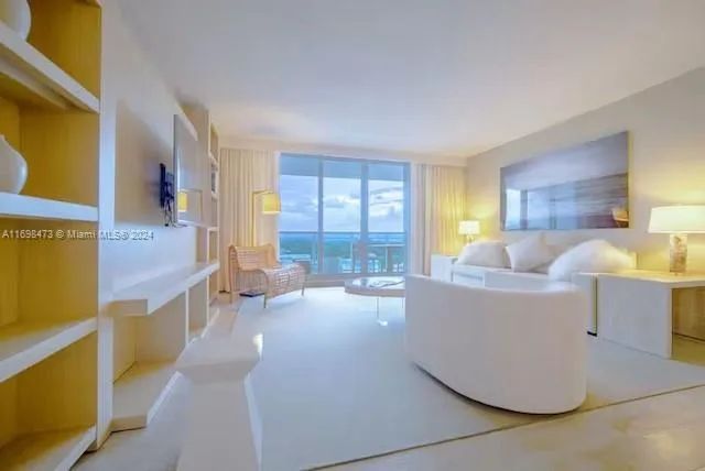 102 24th St # 1021, Miami Beach, FL 33139 photo 12