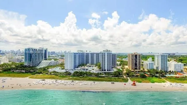 102 24th St # 1021, Miami Beach, FL 33139 photo 2