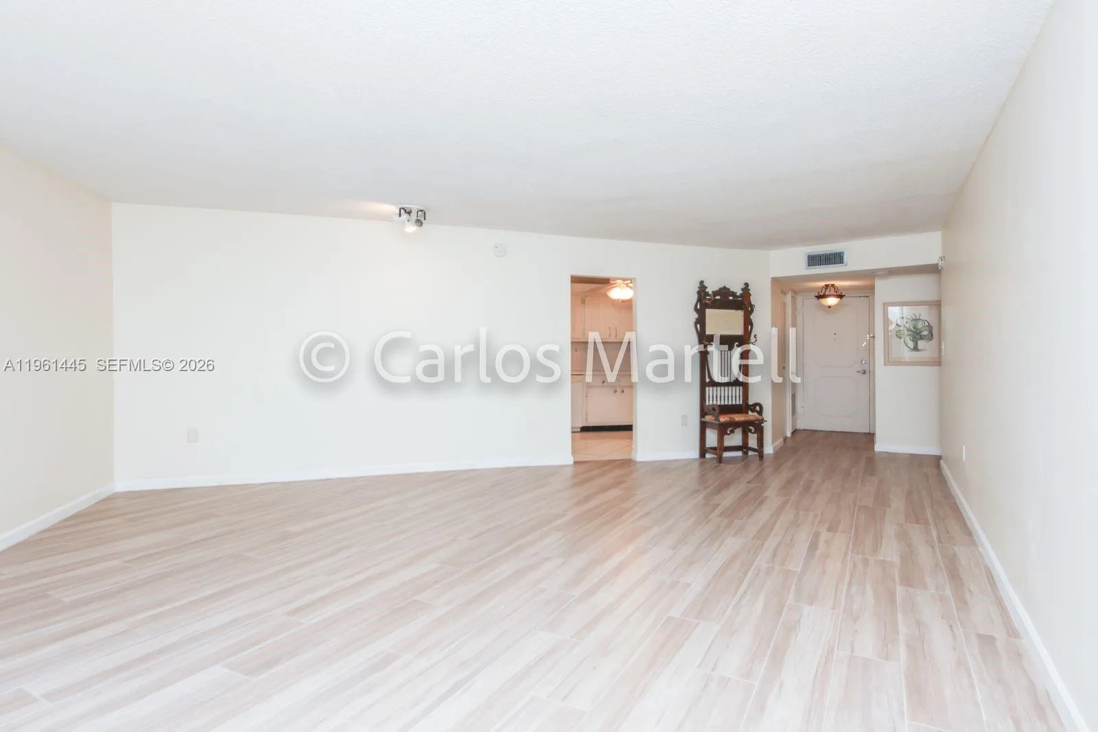 2750 NE 183rd St # 512, Aventura, FL 33160 photo 3