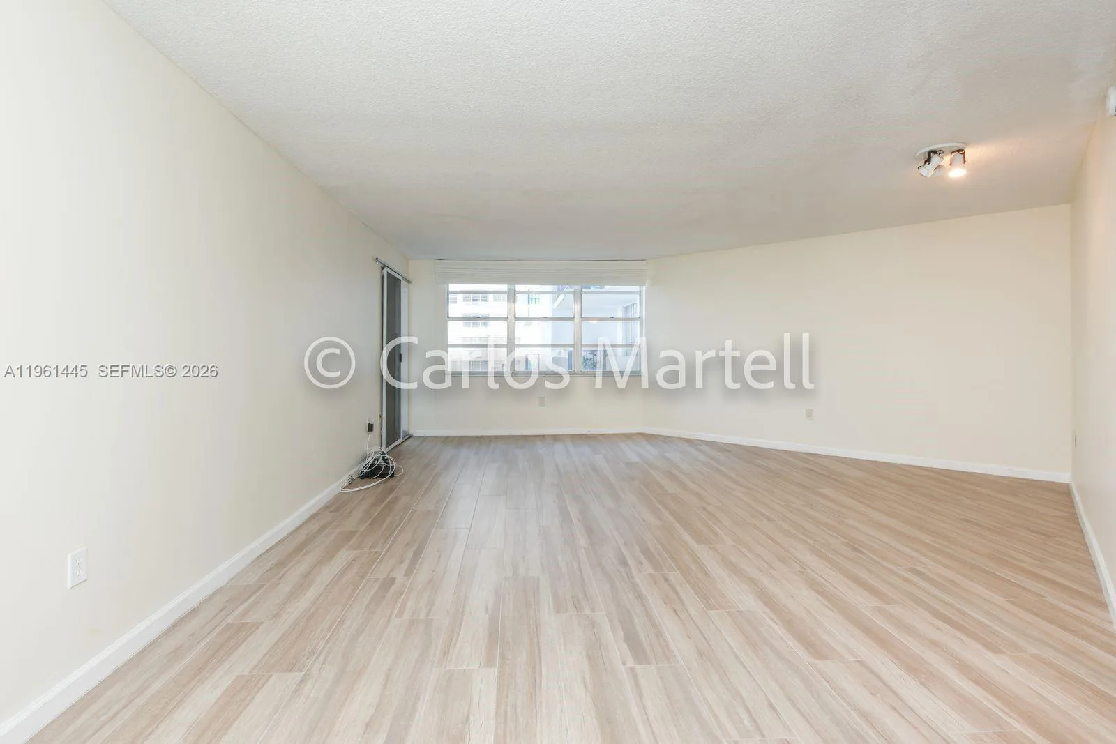 2750 NE 183rd St # 512, Aventura, FL 33160 photo 4