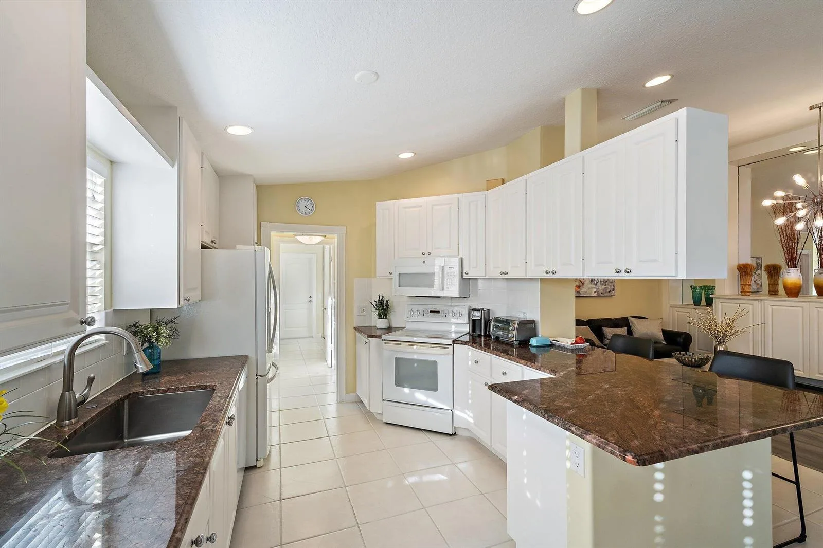 8991 SE Eldorado Way, Hobe Sound, FL 33455 photo 4