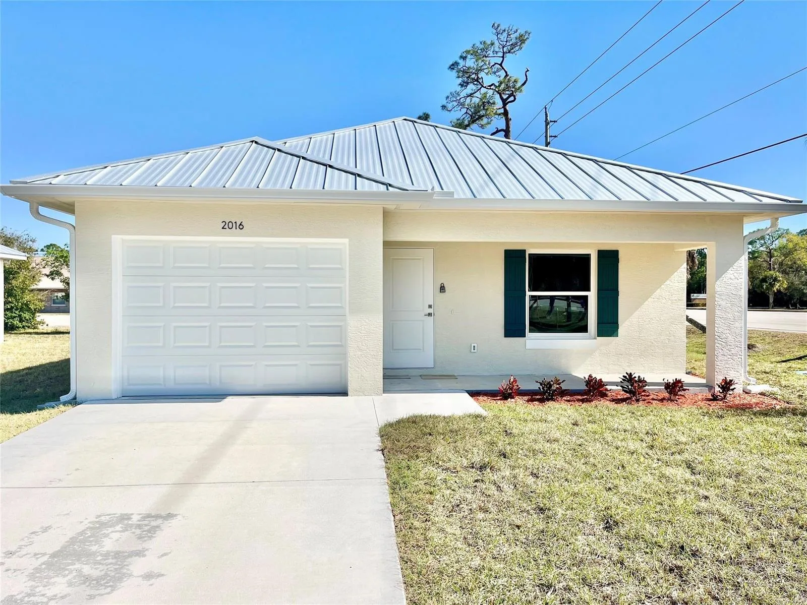 2016 80th Avenue, Vero Beach, FL 32966 photo 2