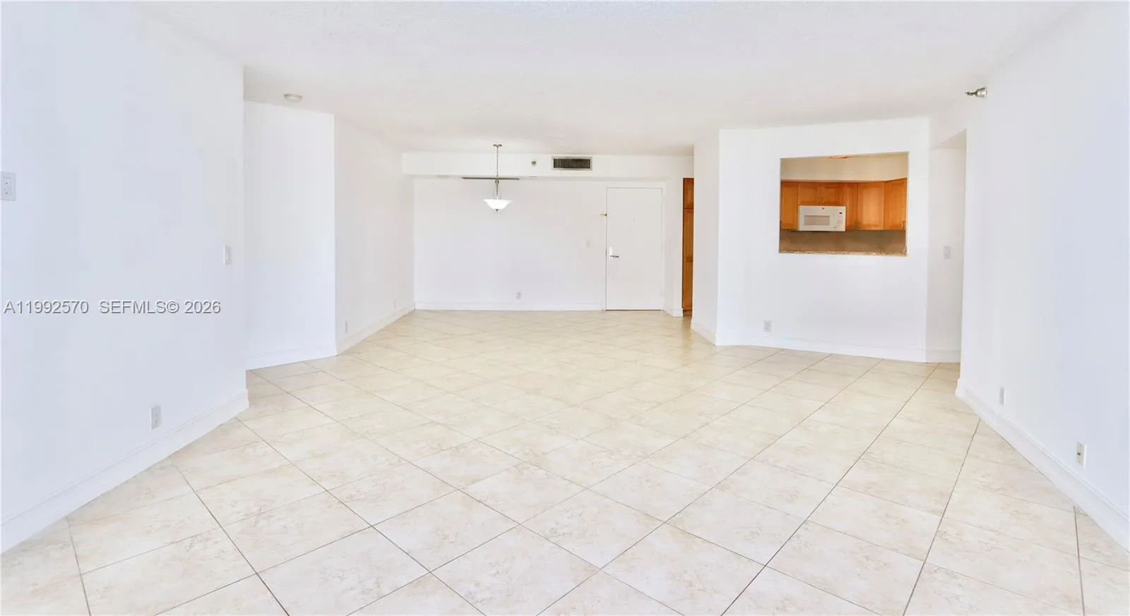 3500 Mystic Pointe Dr # 1207, Aventura, FL 33180 photo 2