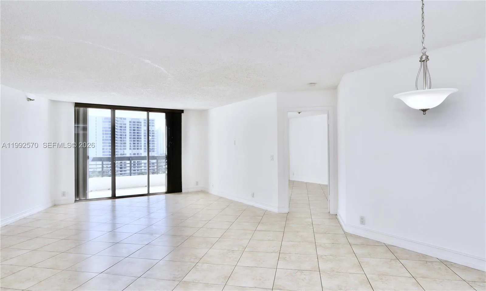 3500 Mystic Pointe Dr # 1207, Aventura, FL 33180 photo 3