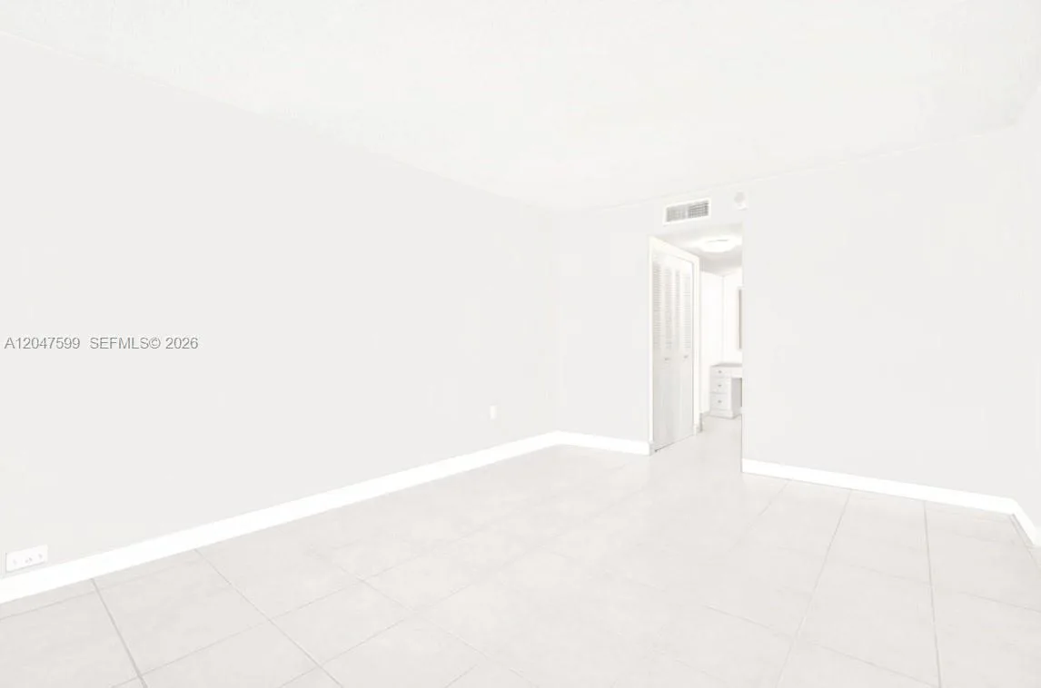 13155 Ixora Ct # 310, North Miami, FL 33181 photo 4