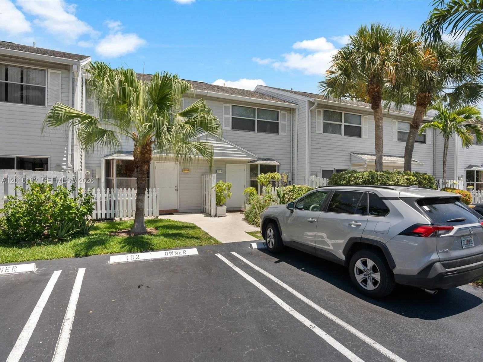 2685 NE 15th St, Pompano Beach, FL 33062 photo 3