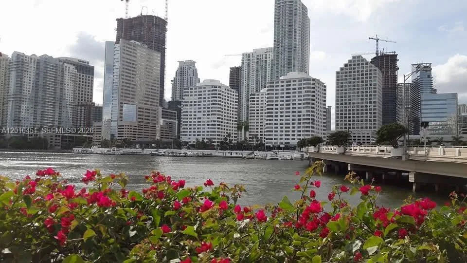 999 Brickell Bay Dr # 805, Miami, FL 33131 photo 2
