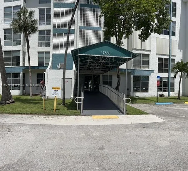 17560 Atlantic Blvd # 301, Sunny Isles Beach, FL 33160 photo 10