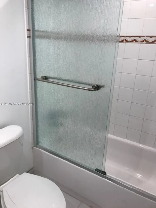 17560 Atlantic Blvd # 301, Sunny Isles Beach, FL 33160 photo 5