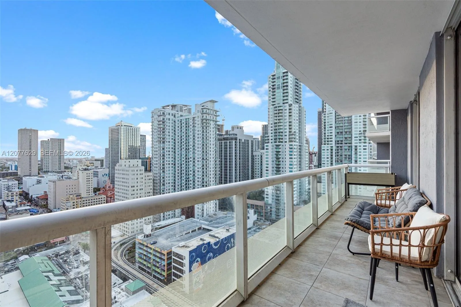 50 Biscayne Blvd # 2507, Miami, FL 33132