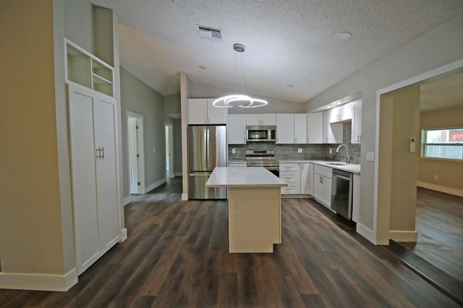 271 Naylor NE, Palm Bay, FL 32907 — zdjęcie 4