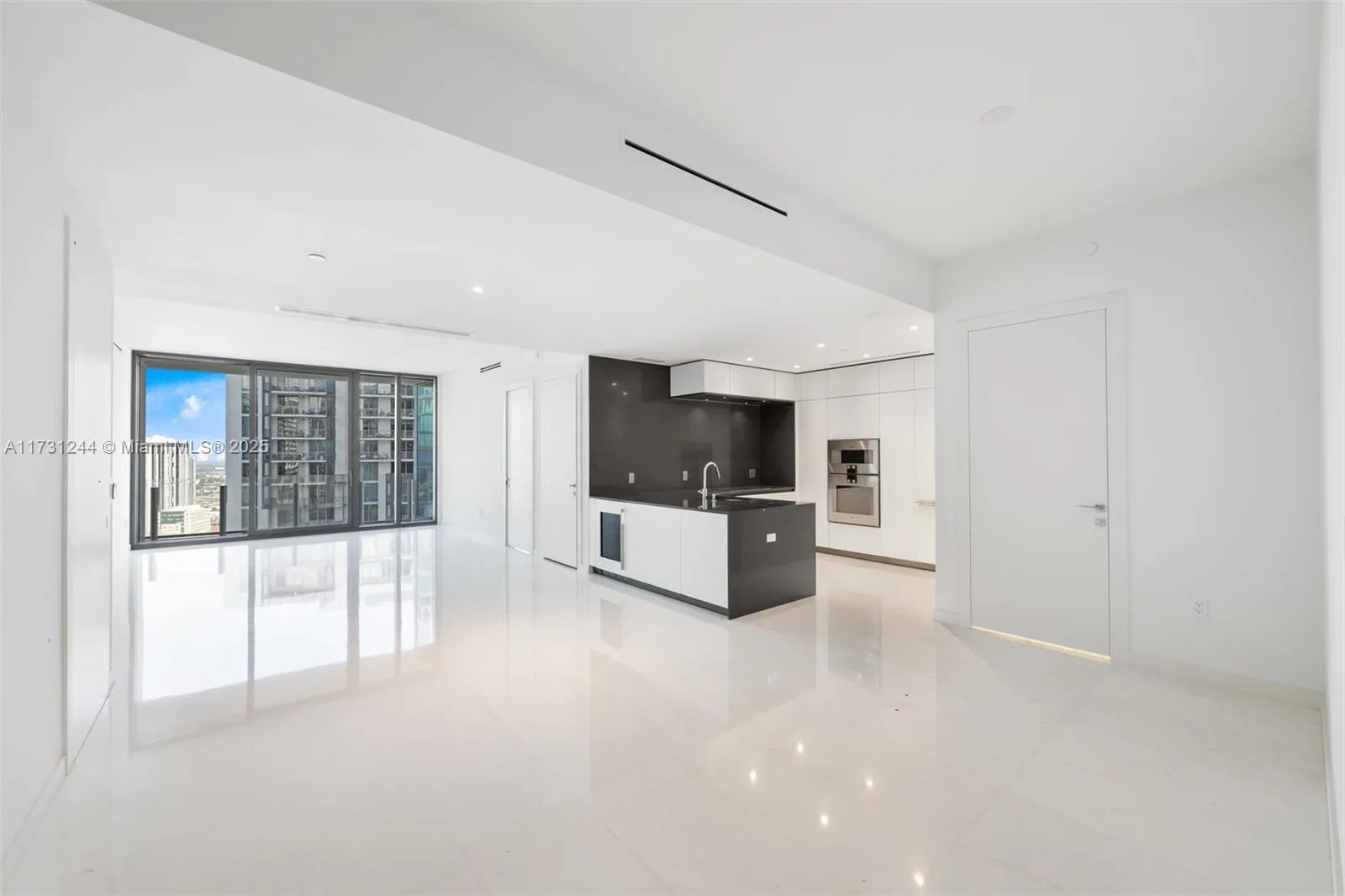300 Biscayne Blvd Way # 3709w, Miami, FL 33131 photo 9