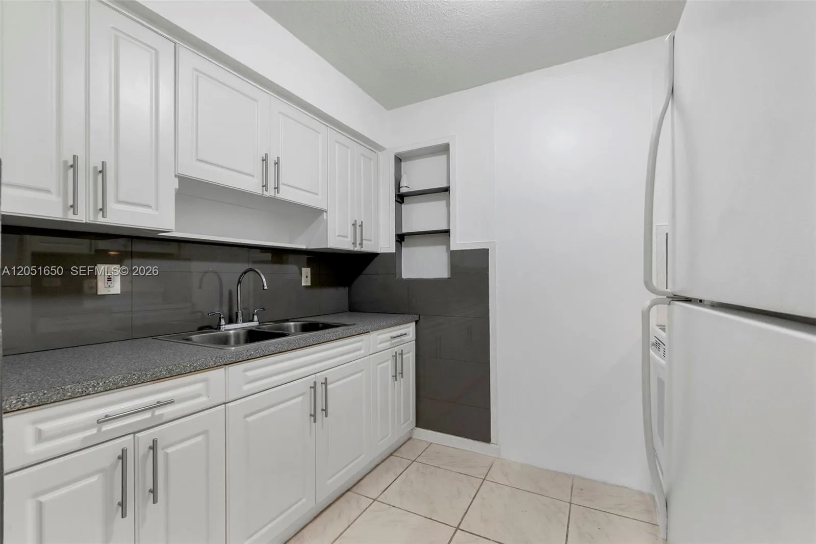 670 NE 130th St # 670, North Miami, FL 33161 photo 4