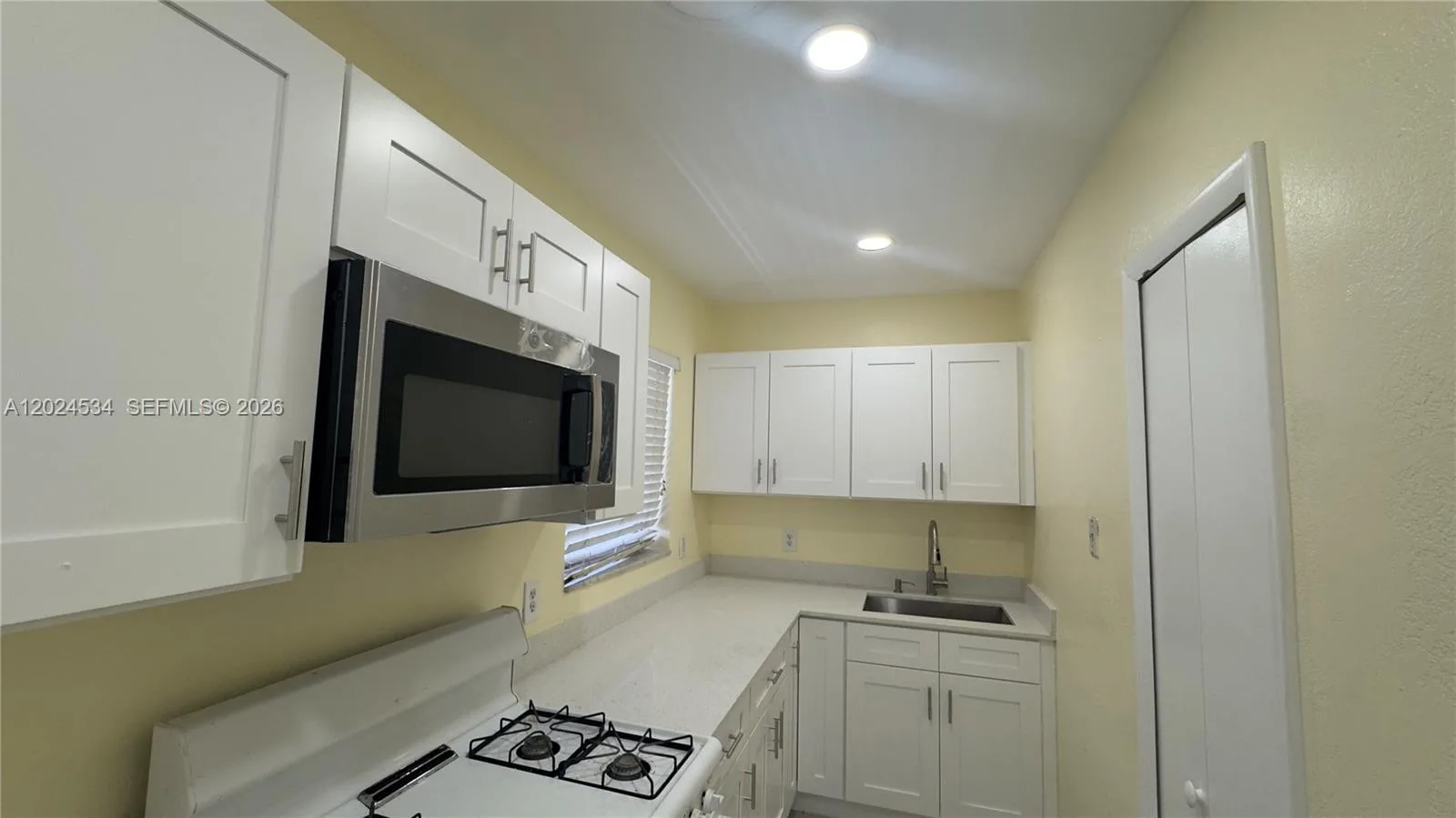 12890 NE 8th Ave # 302, North Miami, FL 33161 photo 6