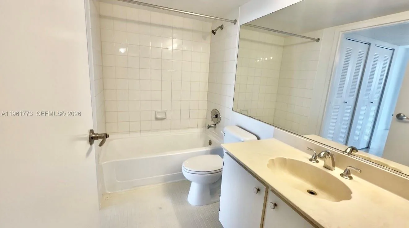 7601 E Treasure Dr # 801, North Bay Village, FL 33141 photo 10