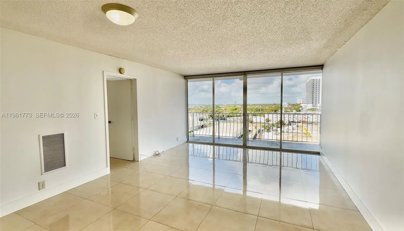 7601 E Treasure Dr # 801, North Bay Village, FL 33141 photo 2