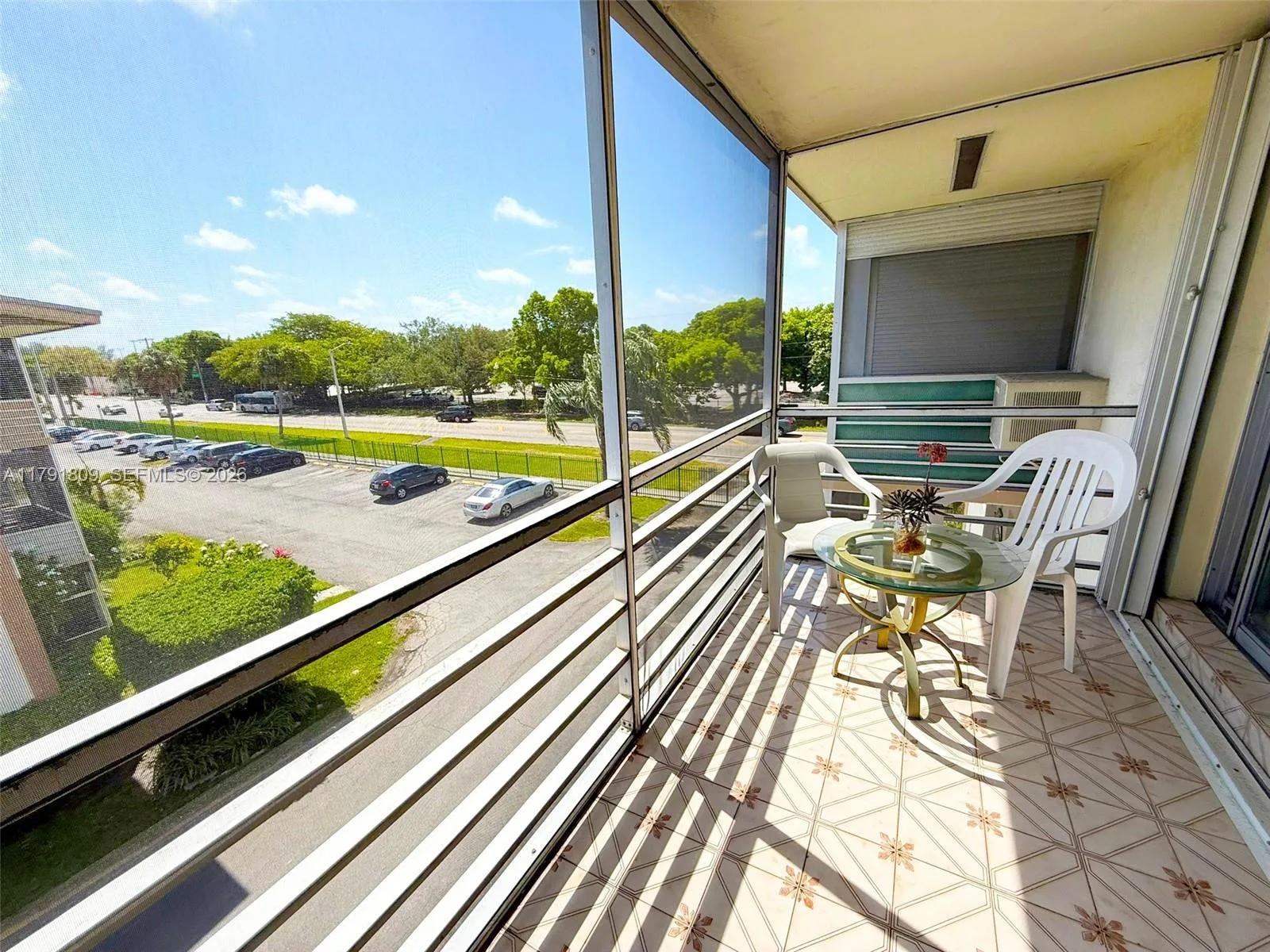 1355 NE 167th St # 302, Miami, FL 33162 photo 2