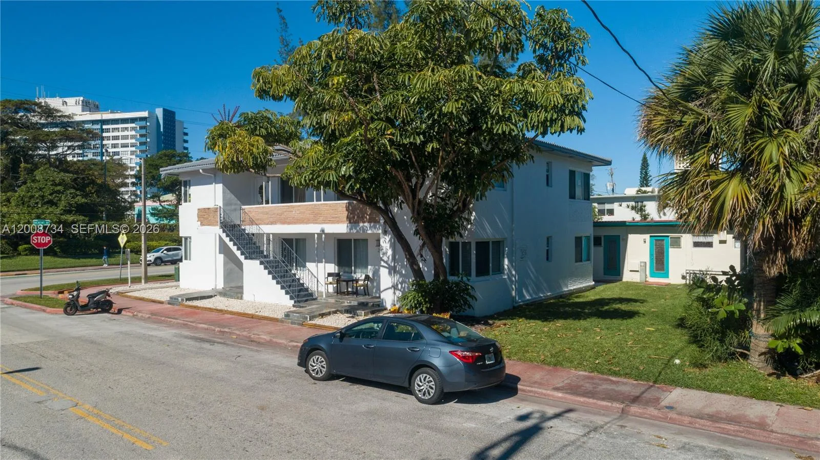 611 74th St, Miami Beach, FL 33141 photo 8