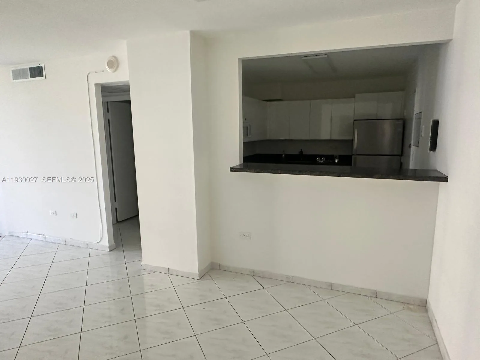 5555 Collins Ave # 8Z, Miami Beach, FL 33140 photo 13