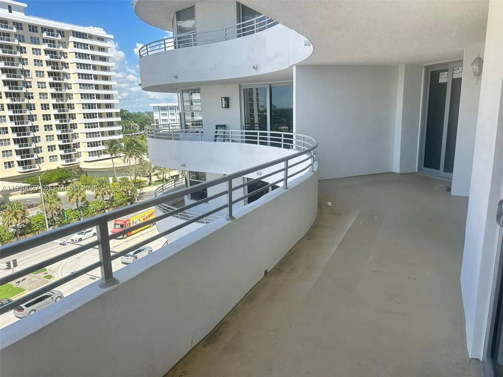 5555 Collins Ave # 8Z, Miami Beach, FL 33140 photo 7
