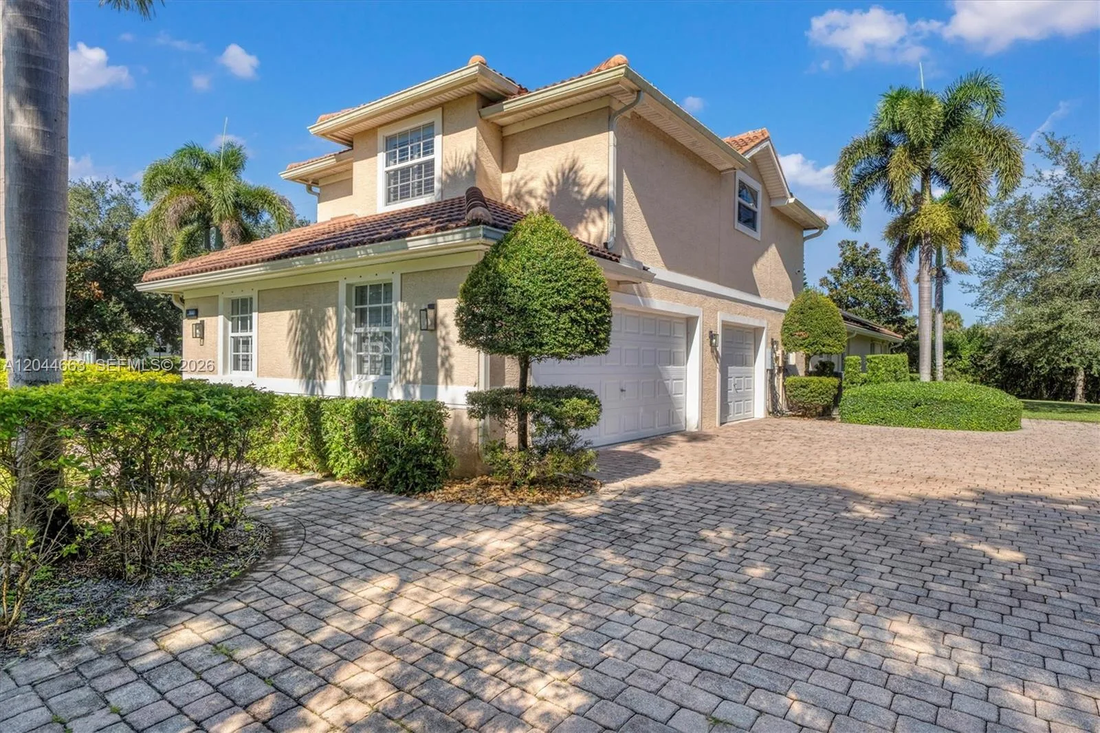5220 Rosewood Ln, Vero Beach, FL 32966 photo 2