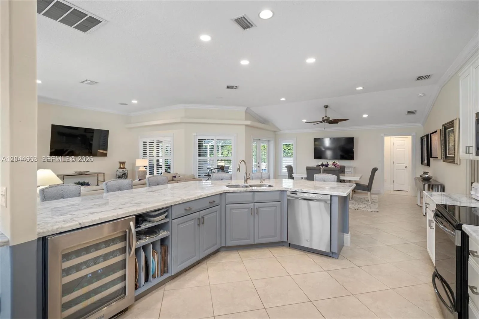 5220 Rosewood Ln, Vero Beach, FL 32966 photo 9