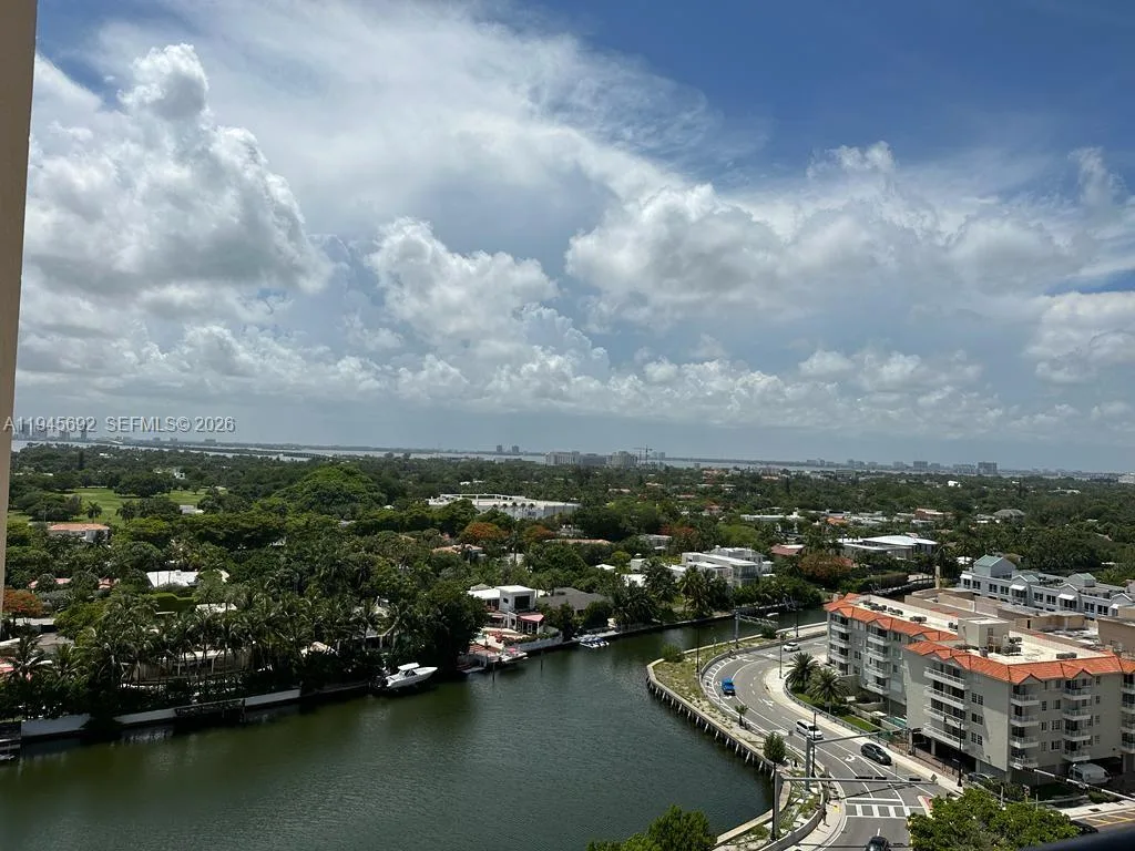 2555 Collins Ave # 1710, Miami Beach, FL 33140