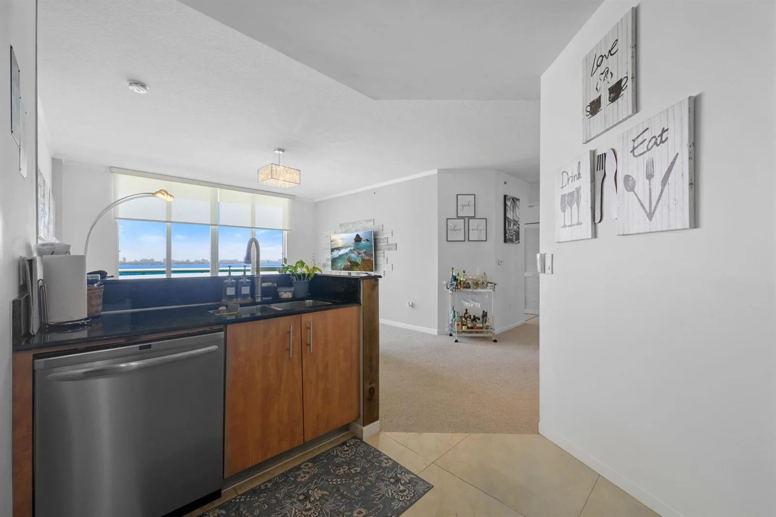 7900 HARBOR ISLAND Drive # 1517, North Bay Village, FL 33141 photo 11