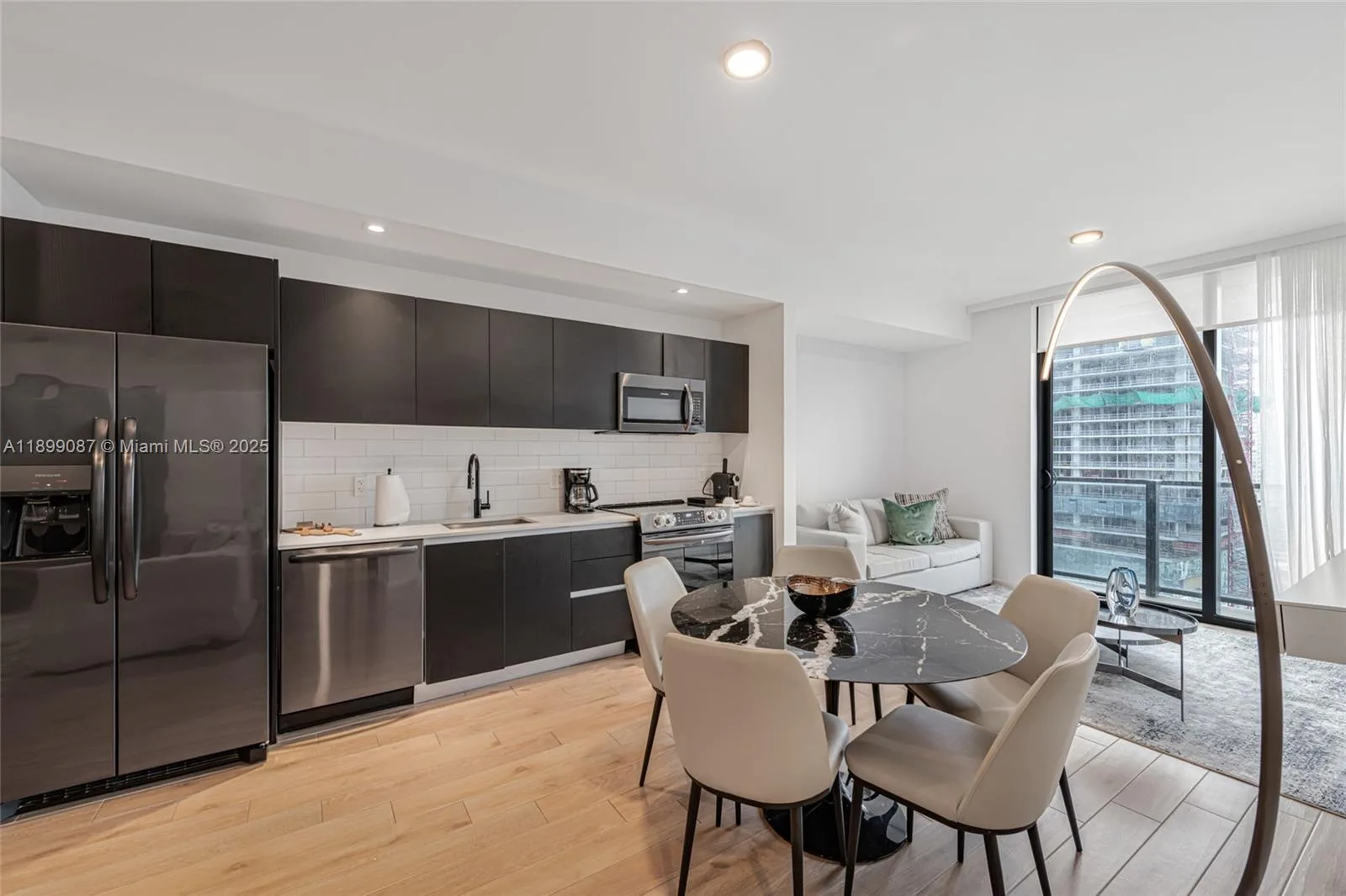 398 NE 5th St # 3017, Miami, FL 33132 photo 8