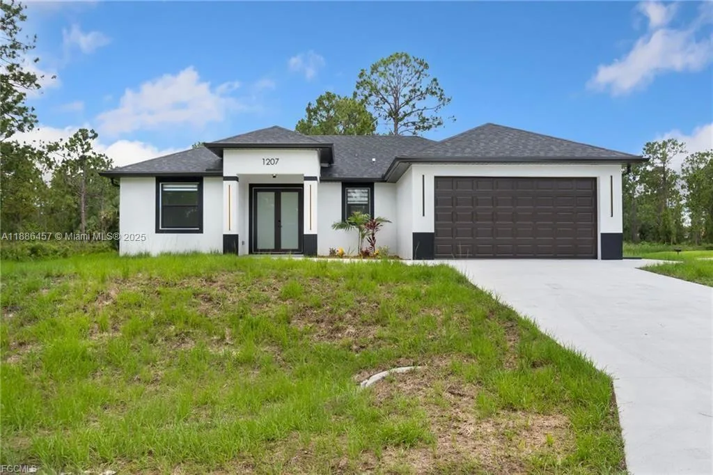 1207 W 9th ST, Lehigh Acres, FL 33972