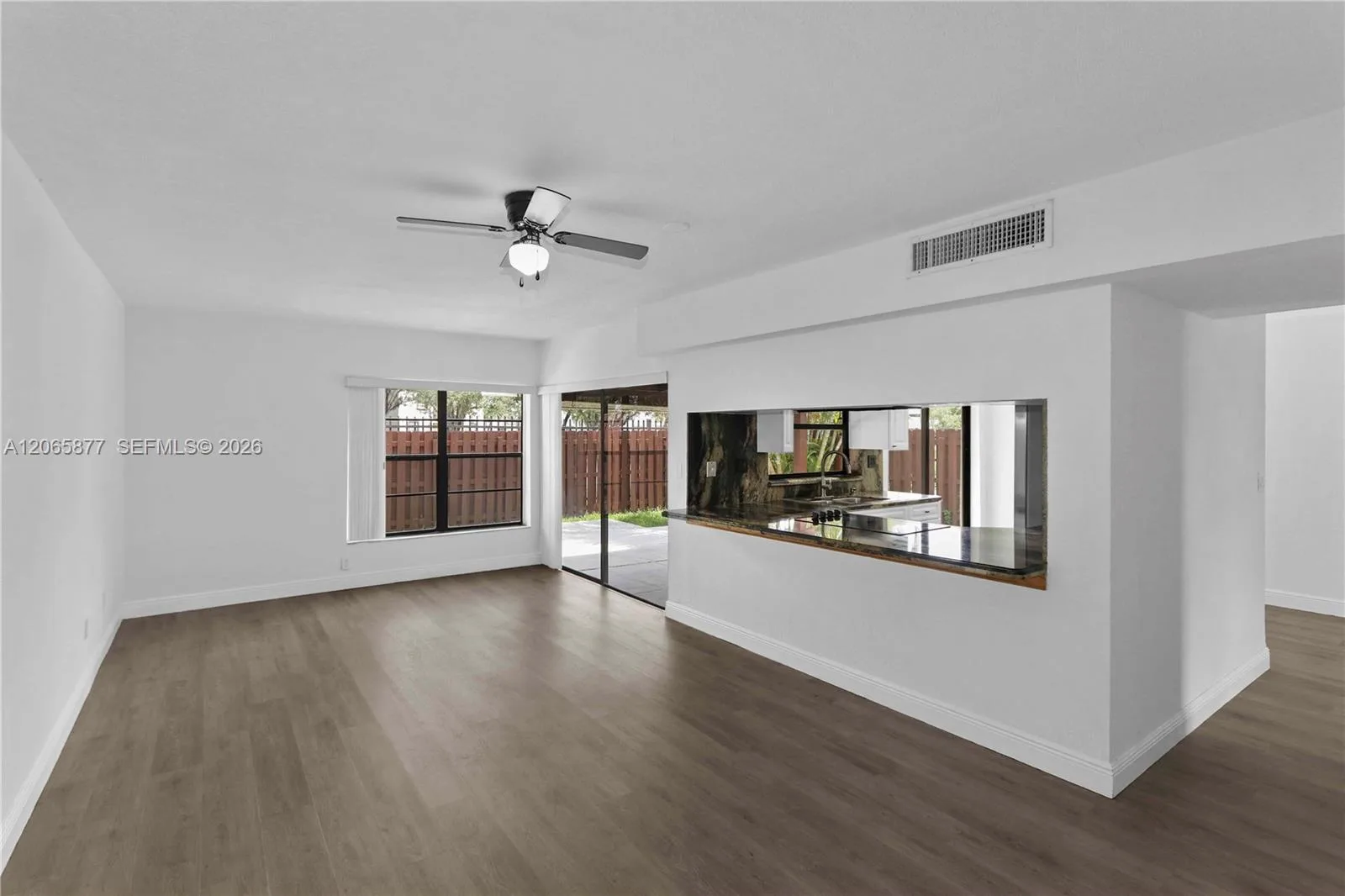 622 NW 98th Ct # 622, Miami, FL 33172 photo 5