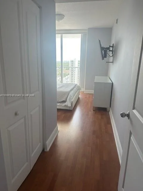 1250 S Miami Ave # 2013, Miami, FL 33130 photo 10
