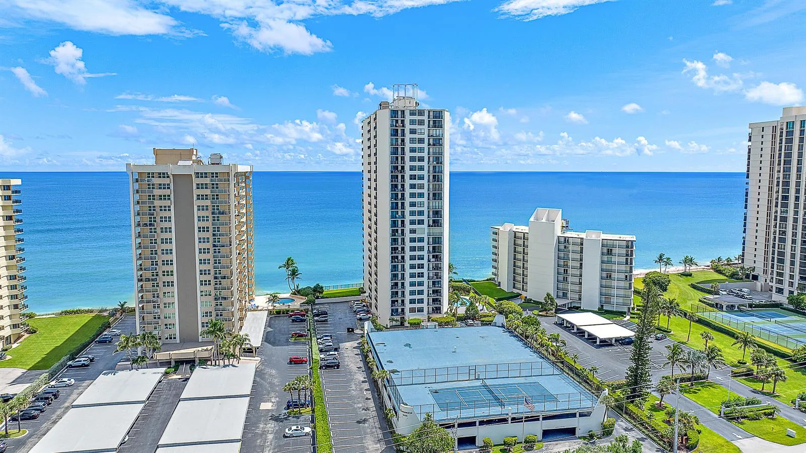 5420 N Ocean Drive # 305, Singer Island, FL 33404