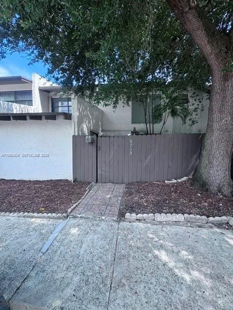 6713 SW 112th Ct, Miami, FL 33173 photo 6