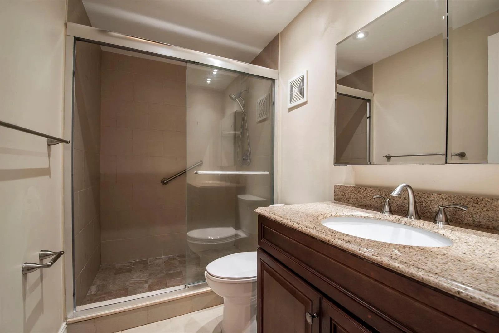 15108 Ashland Drive # 215, Delray Beach, FL 33484 photo 10