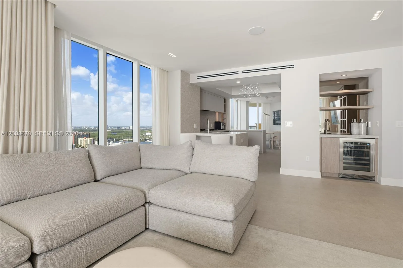 17875 Collins Ave # 3906, Sunny Isles Beach, FL 33160 photo 5