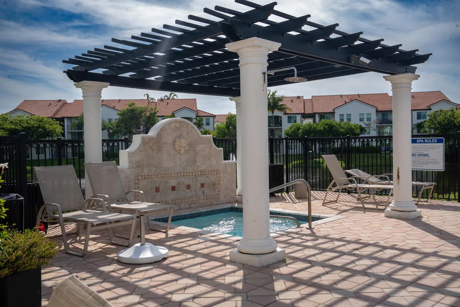 809 Villa Circle, Boynton Beach, FL 33435