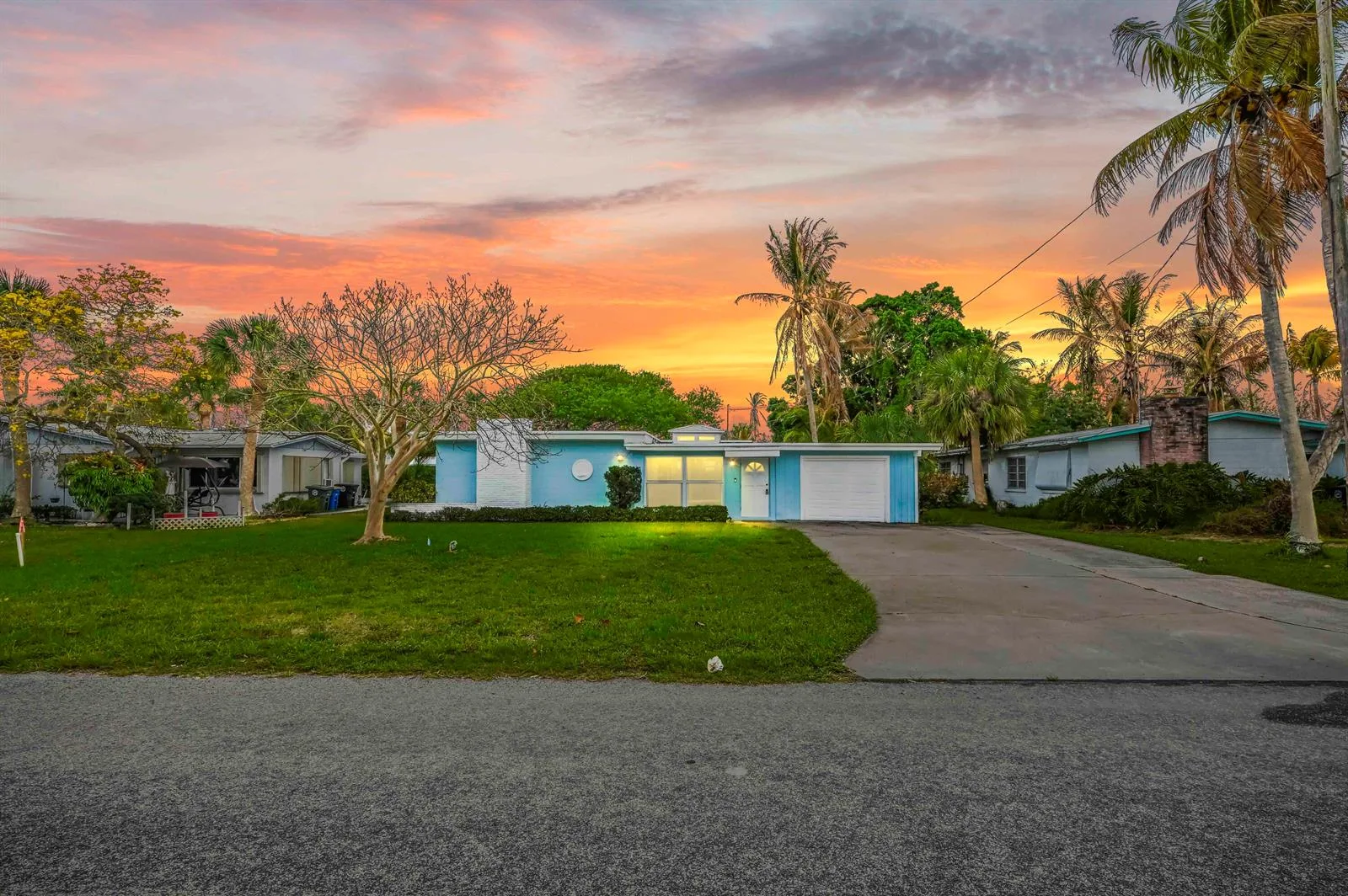 1919 Mimosa Avenue, Fort Pierce, FL 34949