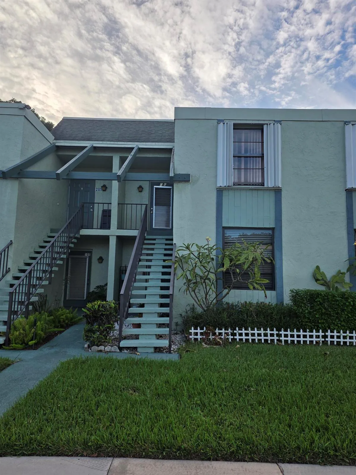 7410 NW 18th Street # 206, Margate, FL 33063