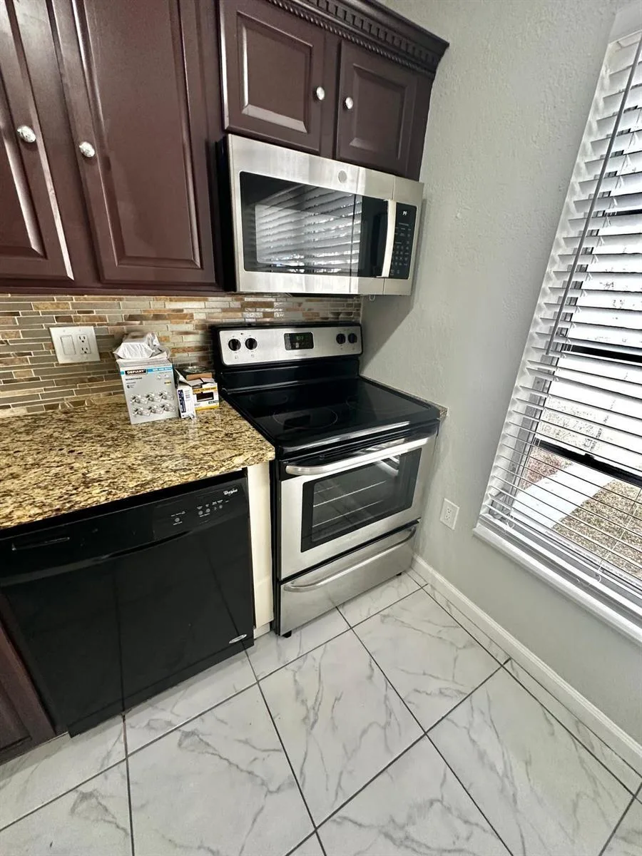 4158 Inverrary Drive # 202, Lauderhill, FL 33319 — zdjęcie 5