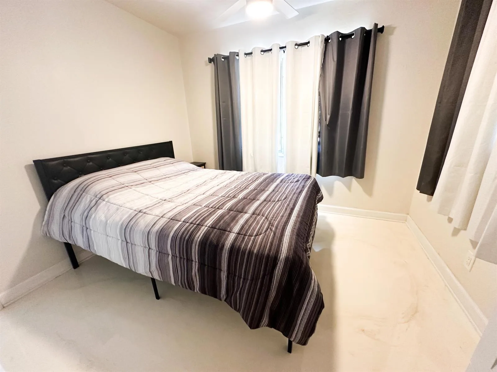 825 NE 6th Street # 2, Hallandale Beach, FL 33009 photo 5