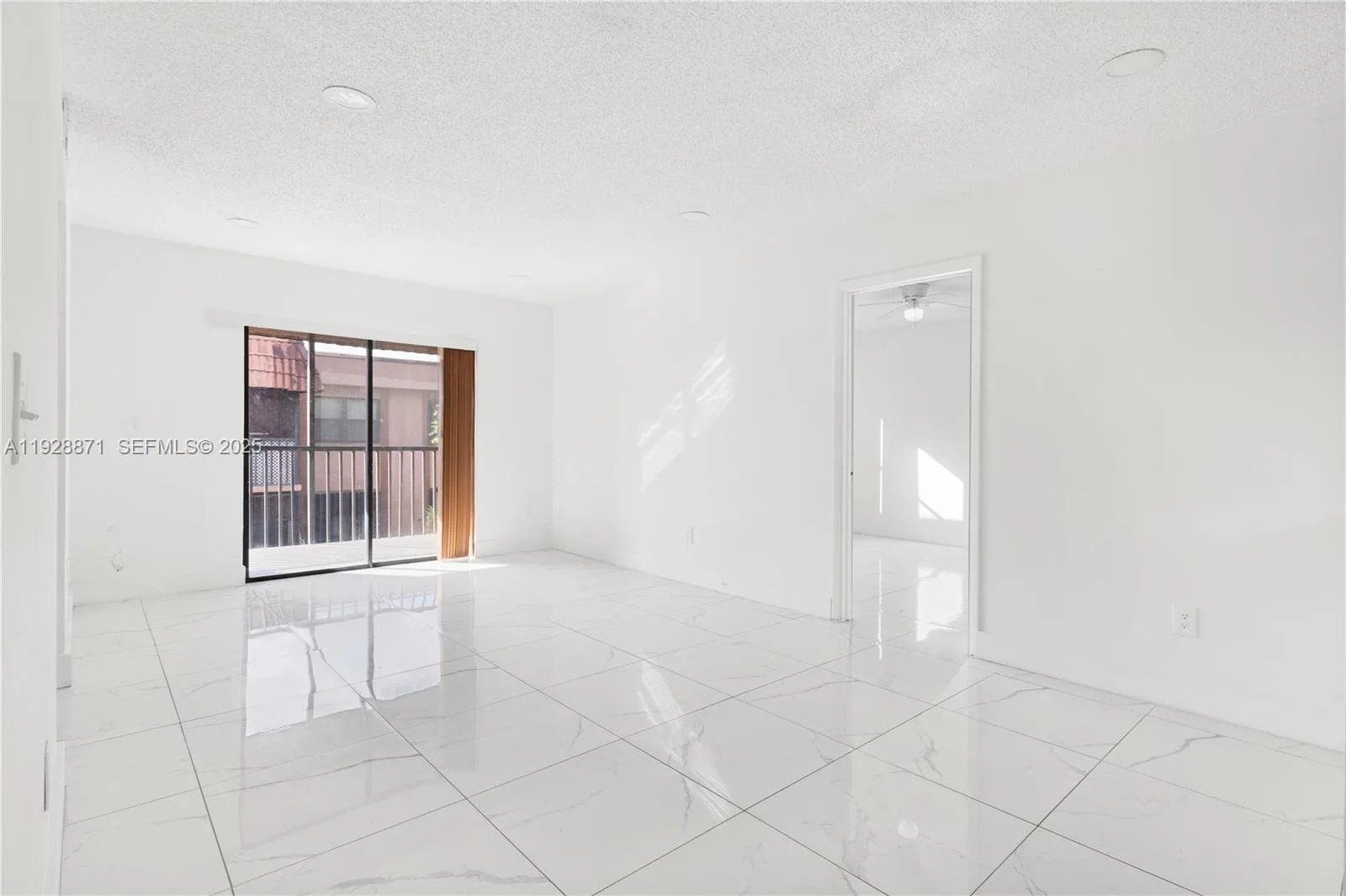 6580 W 27th Ct # 58-21, Hialeah, FL 33016 photo 6